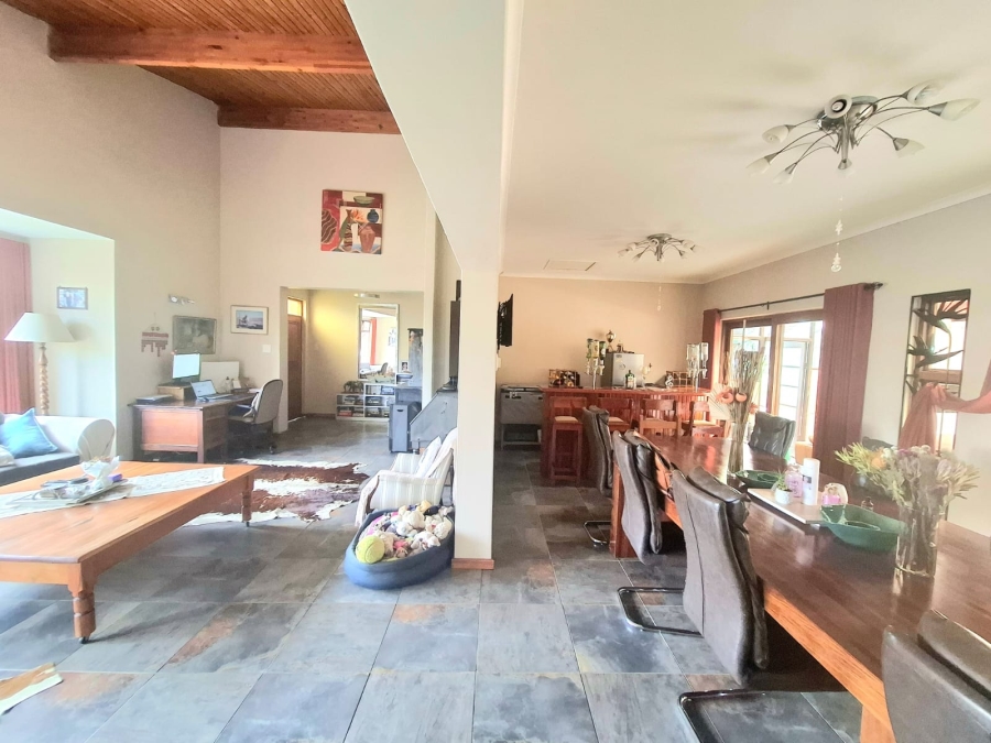 3 Bedroom Property for Sale in Beacon Bay North Eastern Cape